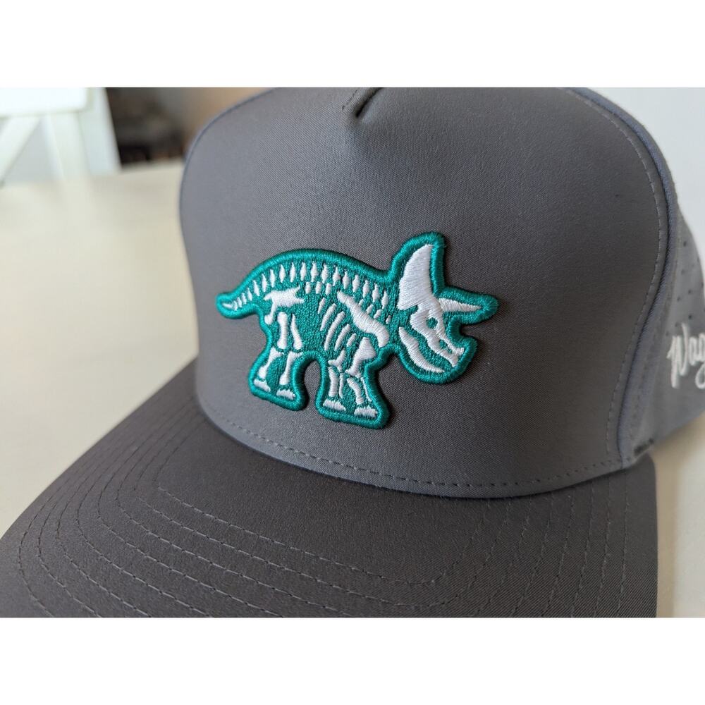 Waggle Golf Gray Triceraputts Dinosaur Triceratops Logo OG Snap Back Hat Cap - Picture 3 of 10